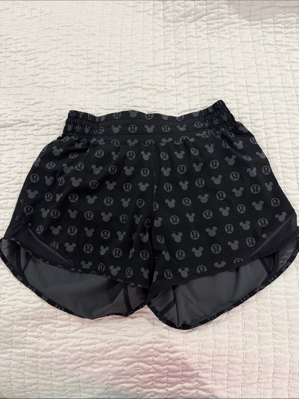 lululemon athletica Black Logo-Print Hotty Hot 4” Shorts